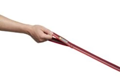 Ruffwear Patroller Leash Cindercone Red One Size 13 Ruffwear Patroller Leash Cindercone Red One Size -Ruffwear Verkaufsgeschäft 40771 Patroller Leash Cinder Cone Red Hand WEB 1d4145c2 b433 40c8 96e0 2b21490ab70b 1024x1024