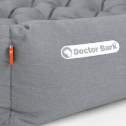 Doctor Bark Hundebett Orthopädisch Grau Melange 10 Doctor Bark Hundebett Orthopädisch Grau Melange -Ruffwear Verkaufsgeschäft DrBark Hundebett ortho graumelange nah
