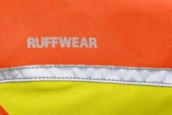 RuffWear Lumenglow™ Hi-Viz Jacket Blaze Orange 13 RuffWear Lumenglow™ Hi-Viz Jacket Blaze Orange -Ruffwear Verkaufsgeschäft Web20JPG 0577 Lumenglow Hi Viz Jacket Blaze Orange Texture